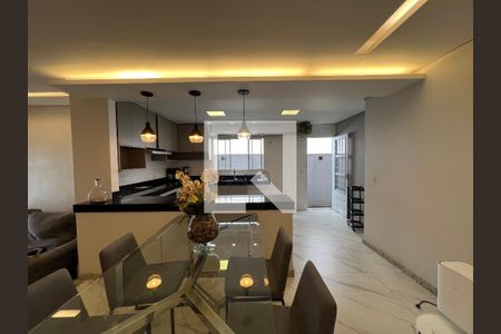 Sala de Jantar de casa à venda com 3 quartos, 180m² em Castelo, Belo Horizonte