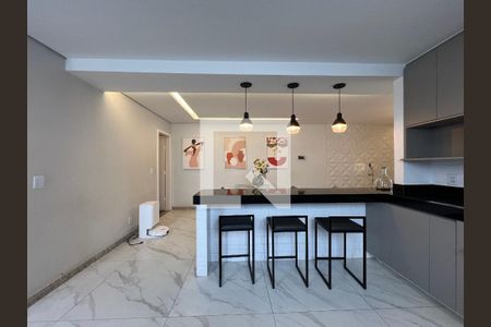 Cozinha de casa à venda com 3 quartos, 180m² em Castelo, Belo Horizonte
