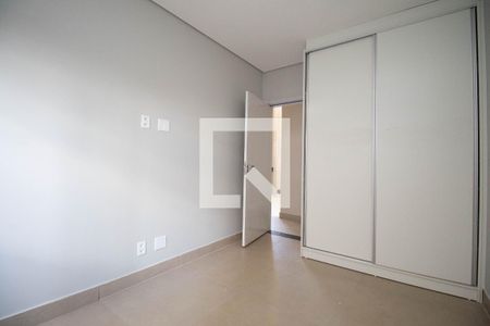 Suíte 1 de casa à venda com 3 quartos, 508m² em Sh Tororó, Brasília