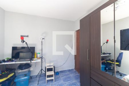 Quarto 2 de casa à venda com 4 quartos, 120m² em Conjunto Residencial José Bonifácio, São Paulo