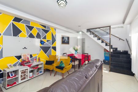 Casa à venda com 4 quartos, 120m² em Conjunto Residencial José Bonifácio, São Paulo