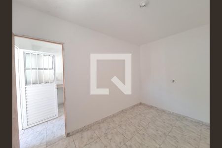 Quarto de casa para alugar com 1 quarto, 20m² em Parque Maria Helena, Suzano