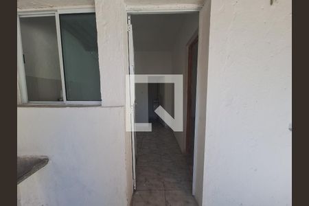 Casa para alugar com 1 quarto, 20m² em Parque Maria Helena, Suzano