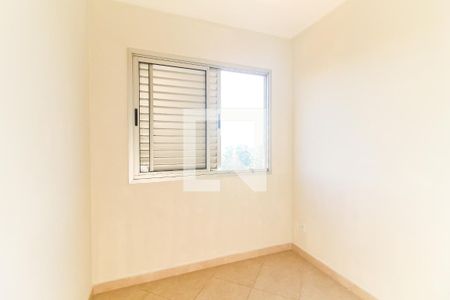 Quarto 1 de apartamento para alugar com 2 quartos, 55m² em Vila Carmosina, São Paulo