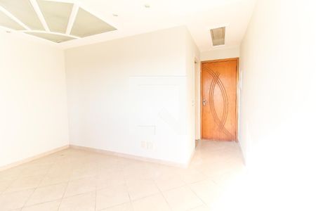 Sala de apartamento para alugar com 2 quartos, 55m² em Vila Carmosina, São Paulo
