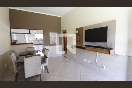 Casa de Condomínio para alugar com 2 quartos, 66m² em Ogiva, Cabo Frio