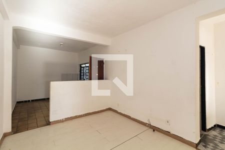 Casa para alugar com 2 quartos, 80m² em Jardim Adelaide, São Paulo