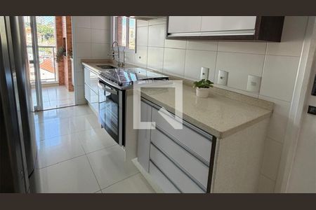 Cozinha de apartamento à venda com 3 quartos, 130m² em Vila Ipojuca, São Paulo