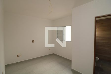 Suíte  de casa à venda com 3 quartos, 79m² em Vila California, São Paulo