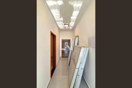 Corredor  de casa à venda com 2 quartos, 60m² em Parque das Praças, Campinas