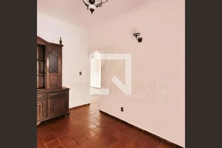 Casa à venda com 4 quartos, 228m² em Taquaral, Campinas