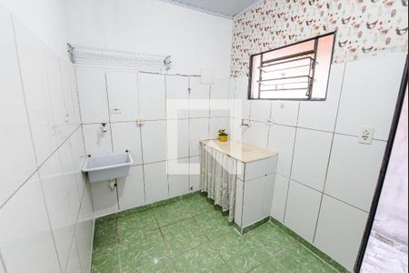 Cozinha/Área de serviço de casa para alugar com 1 quarto, 50m² em Parque Santo Antonio, Taubaté