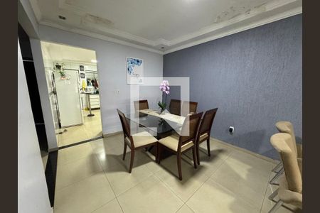 Casa à venda com 4 quartos, 217m² em Riacho Fundo, Brasília