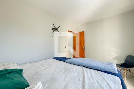 Quarto 1 de casa de condomínio à venda com 2 quartos, 65m² em Vila Yolanda, Osasco