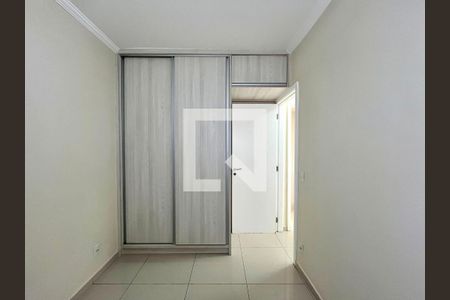 Quarto 1 de apartamento para alugar com 2 quartos, 55m² em Jardim Chapadão, Campinas