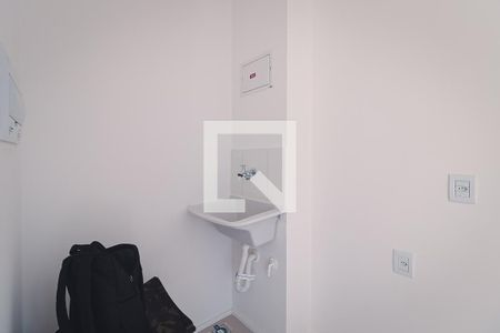 Cozinha e Área de Serviço de apartamento para alugar com 2 quartos, 42m² em Parque Amazonia, Goiânia