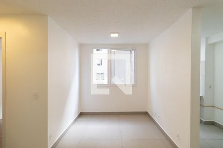 Sala e Cozinha de casa para alugar com 2 quartos, 39m² em Jardim America da Penha, São Paulo