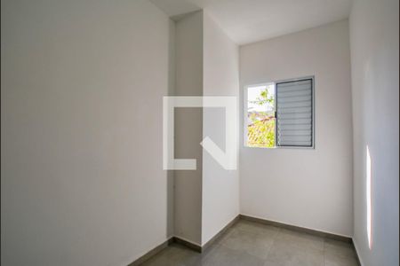 Quarto 1 de apartamento para alugar com 2 quartos, 41m² em Vila Alice, Santo André