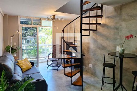 Apartamento para alugar com 2 quartos, 90m² em Itacoatiara, Niterói