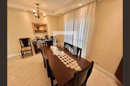 Sala de casa de condomínio à venda com 5 quartos, 128m² em Parque Santo Antonio, São Bernardo do Campo