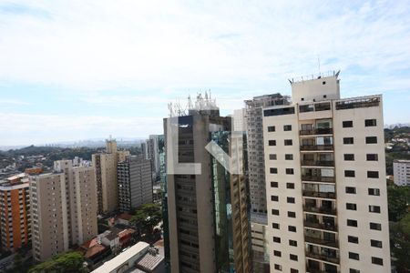 varanda vista de apartamento para alugar com 3 quartos, 100m² em Vila Progredior, São Paulo