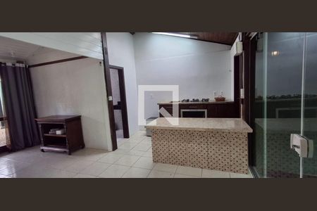 Cozinha de casa para alugar com 3 quartos, 310m² em Rio Tavares, Florianópolis