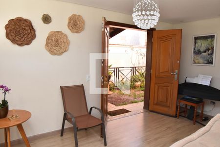 Sala detalhe porta de casa à venda com 3 quartos, 288m² em Jardim da Serra, Jundiaí
