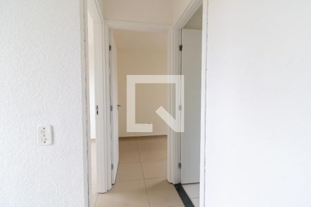 Corredor de apartamento à venda com 2 quartos, 41m² em Cavalhada, Porto Alegre