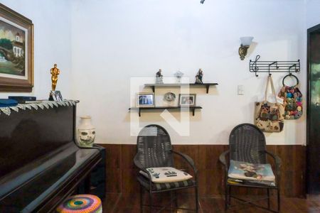 Copa de casa para alugar com 2 quartos, 100m² em Centro, Mesquita