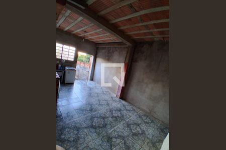 Área externa de casa à venda com 5 quartos, 120m² em Vila Aeroporto, Campinas