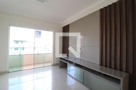 Sala de apartamento para alugar com 3 quartos, 90m² em Tibery, Uberlândia