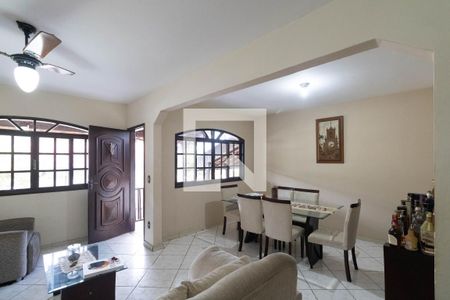 Sala de casa à venda com 5 quartos, 287m² em Campo Grande, Rio de Janeiro