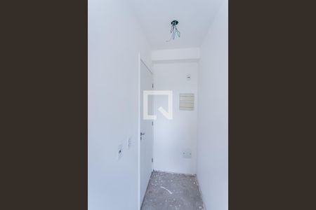 Entrada de apartamento à venda com 2 quartos, 38m² em Jardim Bandeirantes, São Paulo