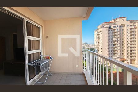 Varanda  de apartamento para alugar com 2 quartos, 70m² em Recreio dos Bandeirantes, Rio de Janeiro