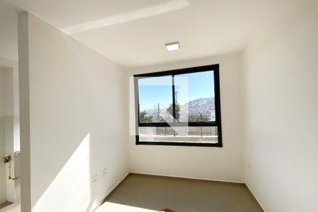 Apartamento para alugar com 2 quartos, 52m² em Estoril, Belo Horizonte