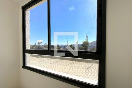 Apartamento para alugar com 2 quartos, 52m² em Estoril, Belo Horizonte