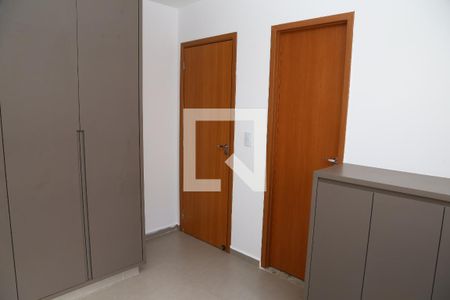 Quarto de casa de condomínio para alugar com 2 quartos, 50m² em Residencial Itatiaia, Anápolis