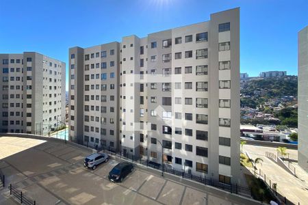 Apartamento para alugar com 2 quartos, 55m² em Estoril, Belo Horizonte
