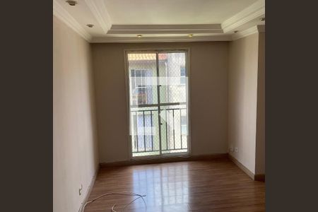 Sala de apartamento para alugar com 2 quartos, 50m² em Jardim da Gloria, Cotia