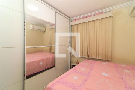 Quarto 2 de casa à venda com 1 quarto, 70m² em Padre Miguel, Rio de Janeiro