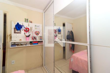Quarto 2 de casa à venda com 1 quarto, 70m² em Padre Miguel, Rio de Janeiro