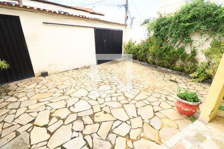 Casa para alugar com 3 quartos, 114m² em Itapuã, Salvador