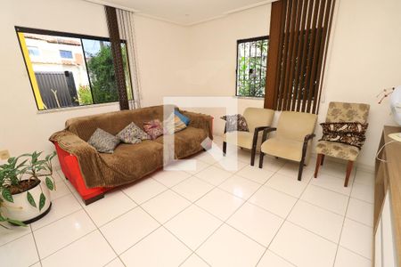 Casa para alugar com 3 quartos, 114m² em Itapuã, Salvador