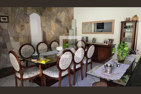 Sala de casa para alugar com 4 quartos, 366m² em Bairro dos Casa, São Bernardo do Campo