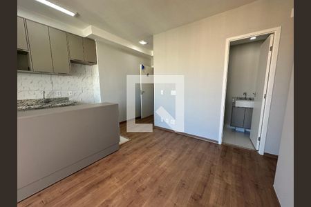 Sala de apartamento para alugar com 2 quartos, 55m² em Jardim Esperanca, Barueri