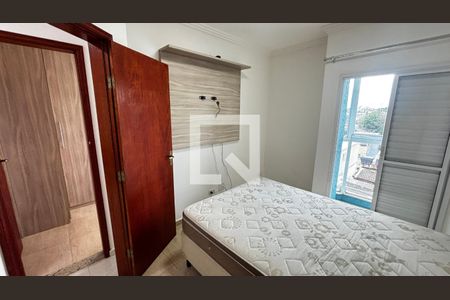 Quarto 1 de apartamento para alugar com 2 quartos, 50m² em Parque Capuava, Santo André
