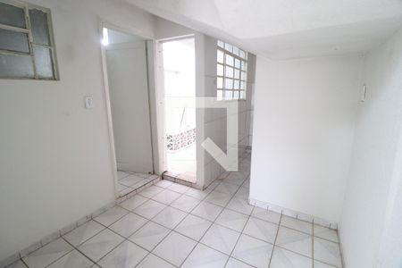Cozinha de apartamento para alugar com 2 quartos, 55m² em Lídice, Uberlândia