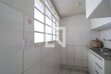 Cozinha de apartamento para alugar com 2 quartos, 55m² em Lídice, Uberlândia