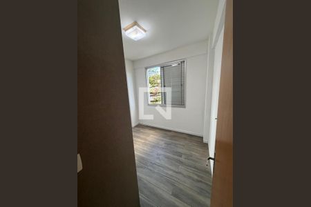 Quarto de apartamento para alugar com 2 quartos, 55m² em Santa Branca, Belo Horizonte