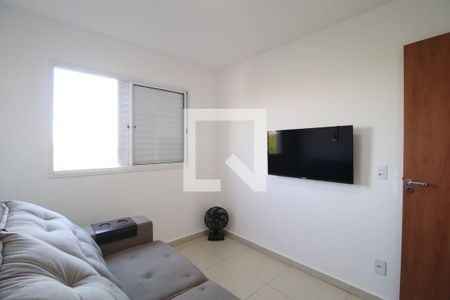 Quarto 1 - Sala de TV de apartamento para alugar com 2 quartos, 55m² em Grand Ville, Uberlândia